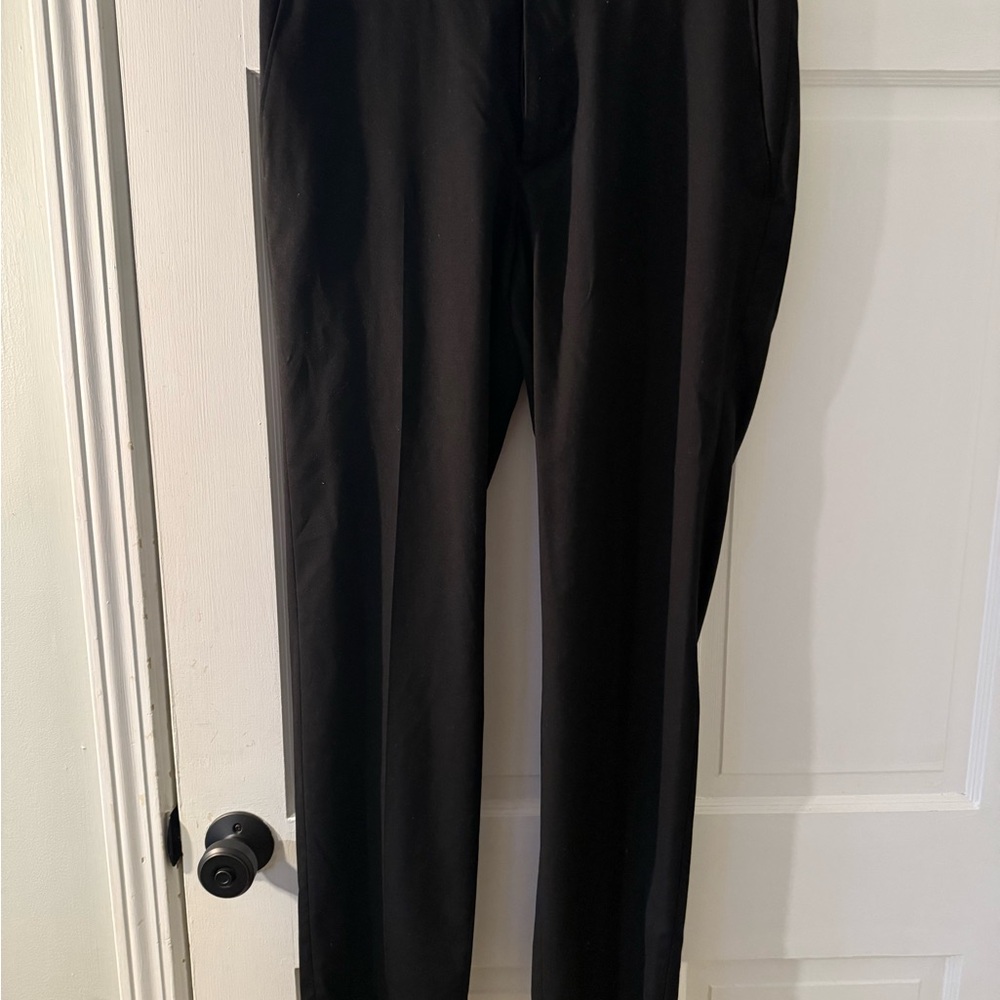 Kenneth Cole Men's Classic Black Trousers - 33W x 32L